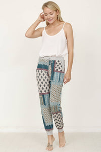 Plus Quilted Print Joggers