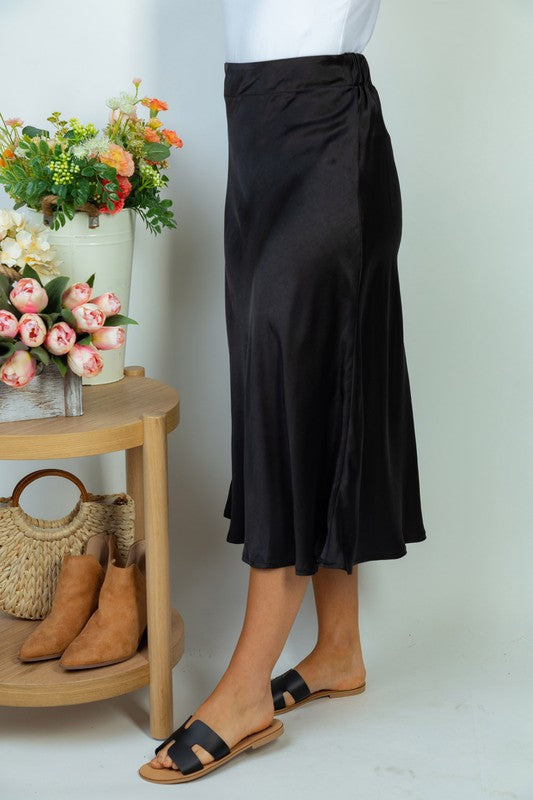 High Waisted Solid Woven Skirt