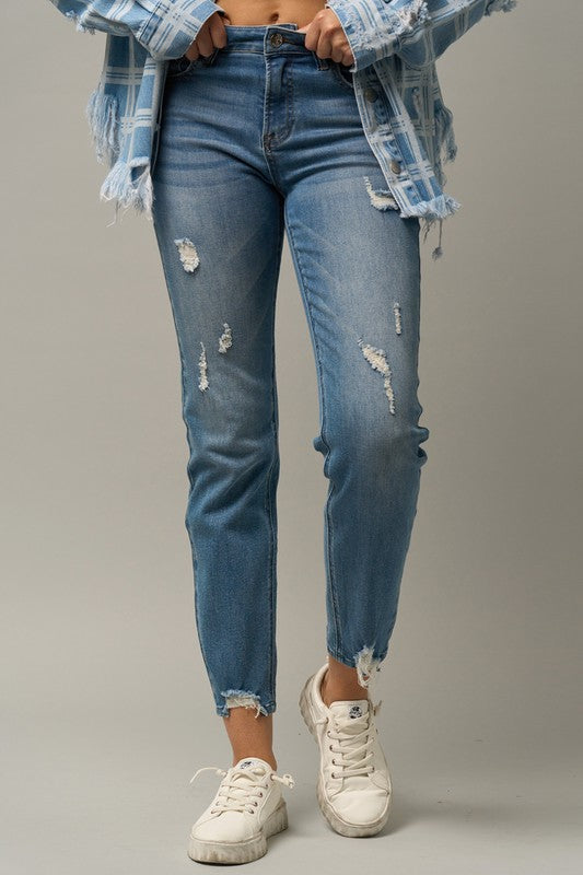 Trending Trim Raw Hem Girlfriend Jeans