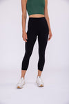 Front view of Manhattan Ultra Form Fit Leggings