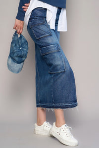 Side view of CARGO POCKET LONG SKIRT