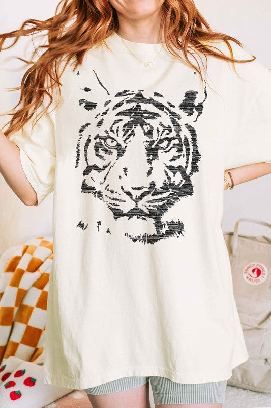 Front view of TIGER OVERSIZED GRAPHIC TEE sand