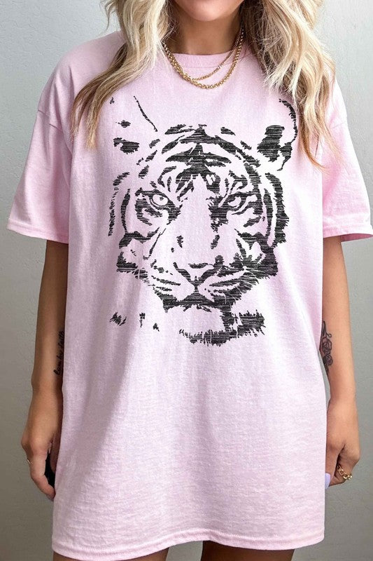 Front view of TIGER OVERSIZED GRAPHIC TEE pink