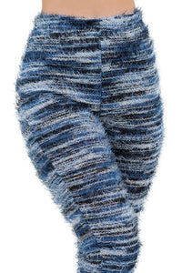 Close up of WOMEN COMFY FLUFFY KNIT LEGGINGSWEAT PANTS