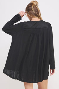 PLUS LONG SLV V-NECK OVERSIZED BUTTON DOWN TUNIC