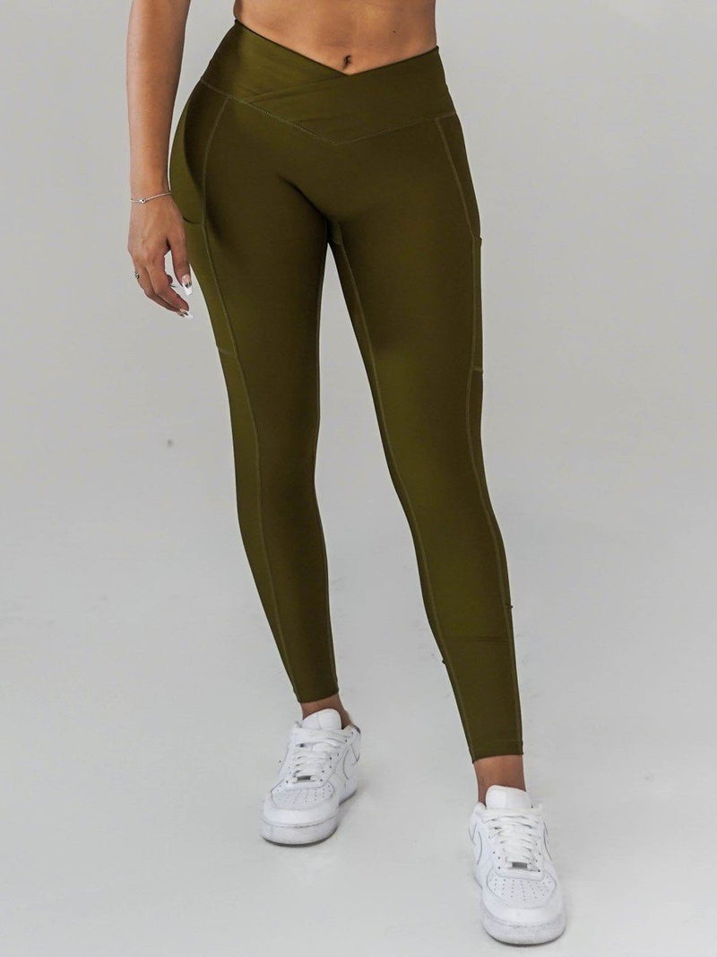 Pristine Pocket Leggings | OLIVE