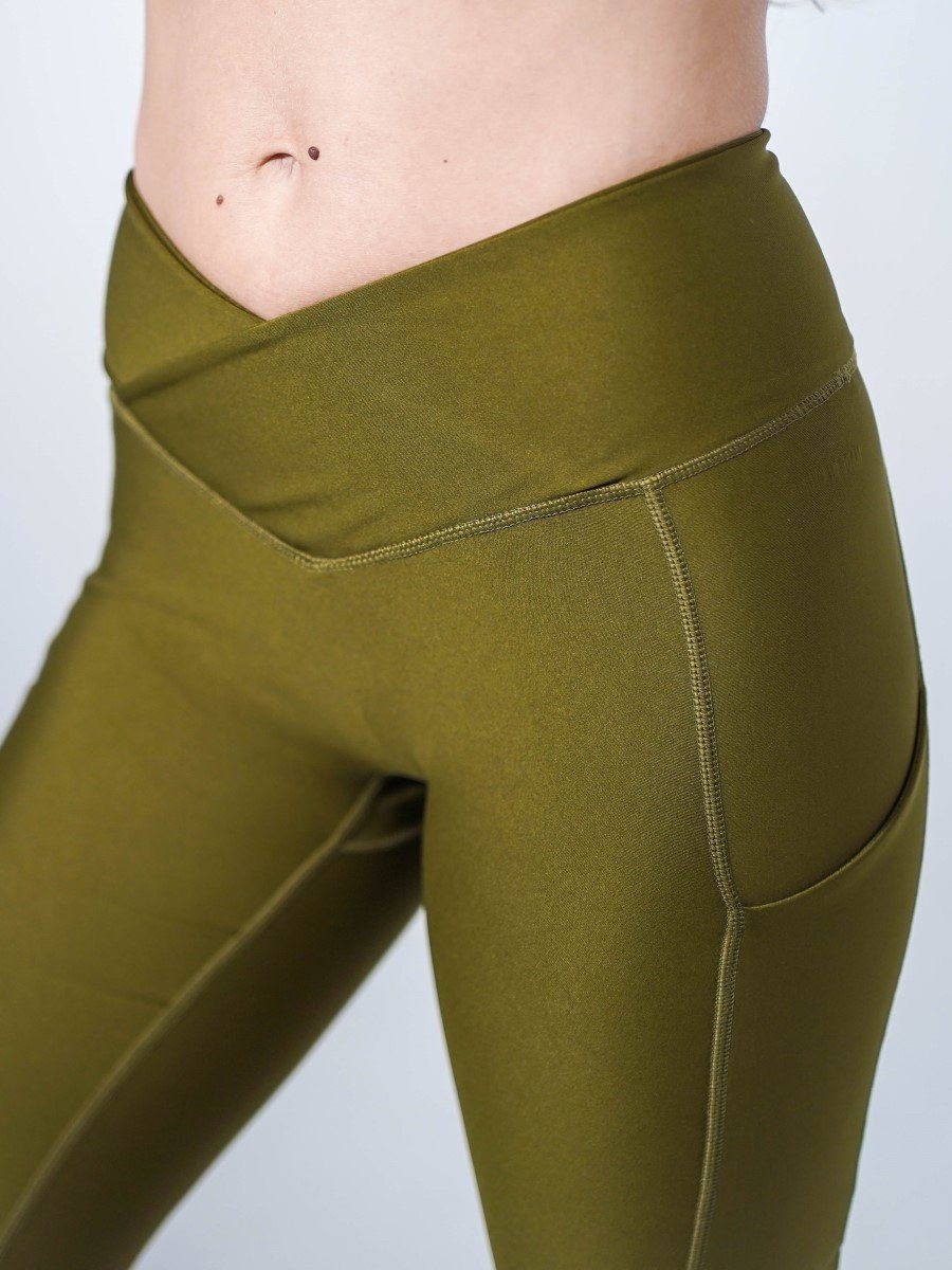 Pristine Pocket Leggings | OLIVE