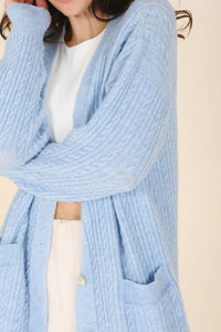 Wool blended cable knitted cardigan