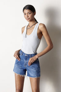 HIGH RISE MIDI SHORTS