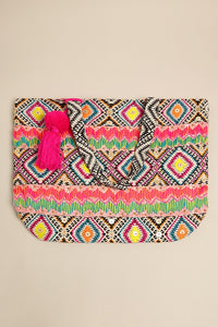 Diamond Pattern Embellished Shoulder Bag