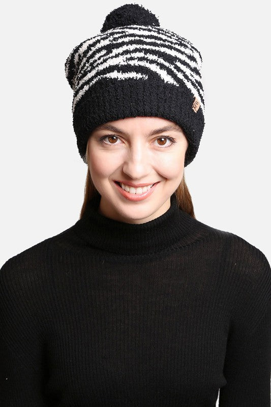 Zebra Print Luxury Soft Beanie w Pom Pom