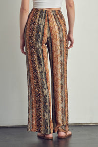 Elastic waisted palazzo pants in ethnic print