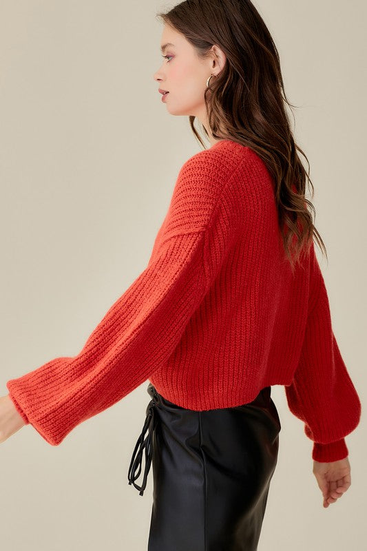 ROUND NECK CROP SWEATER TOP