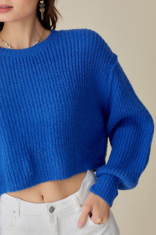 ROUND NECK CROP SWEATER TOP