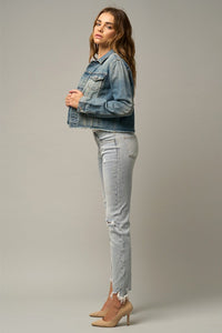 Mid Rise Frayed Hem Ripped Crop Skinny Jeans