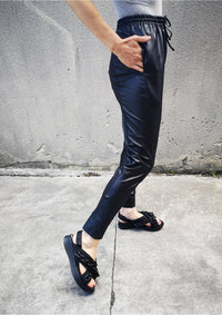 ELEGANT SWEATPANTS - black shiny by BERENIK