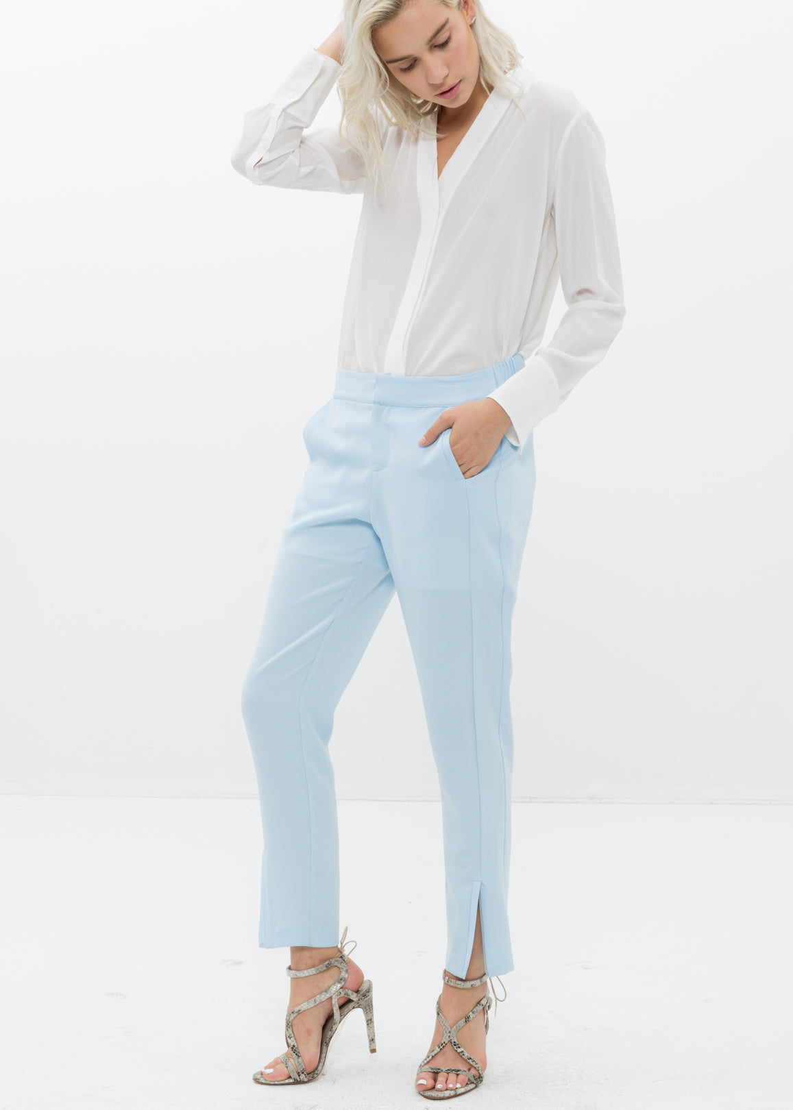 Women's Front Slit Trouser In Sky Blue